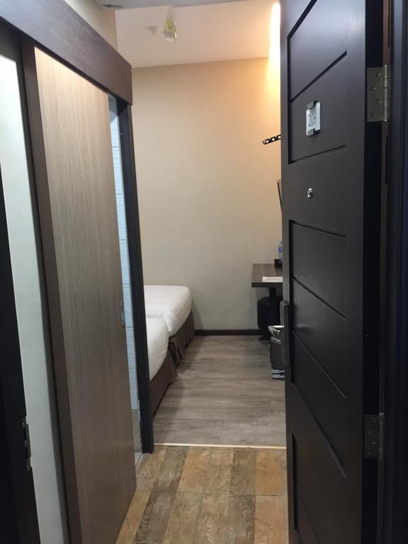 Eatern Hotel Batam Kültér fotó