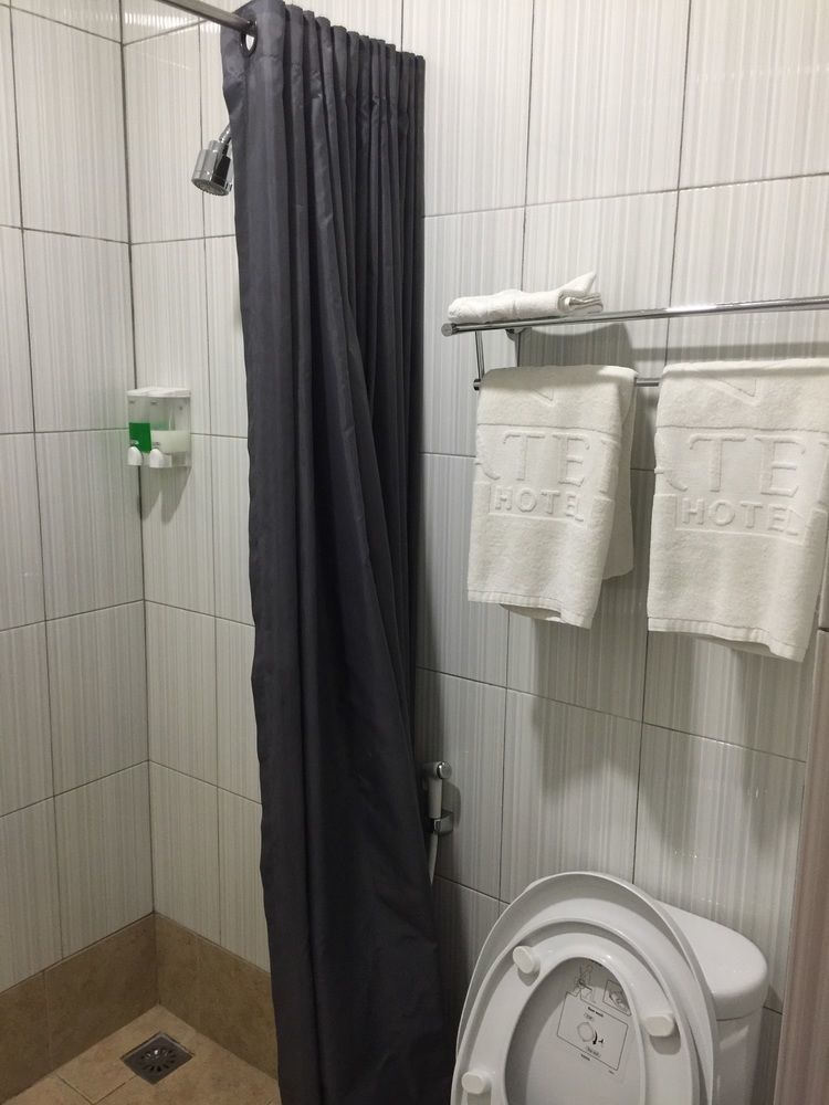 Eatern Hotel Batam Kültér fotó