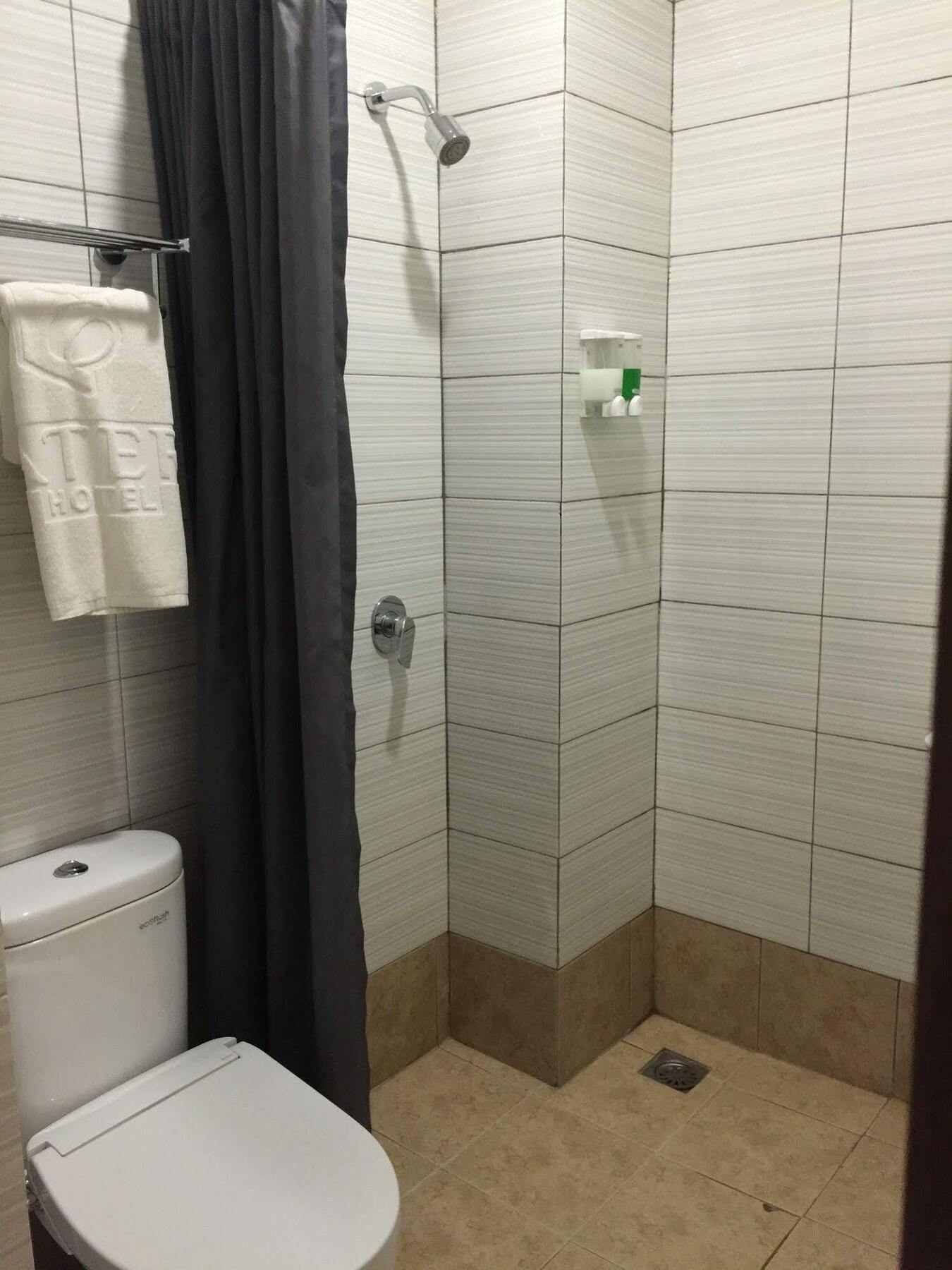 Eatern Hotel Batam Kültér fotó
